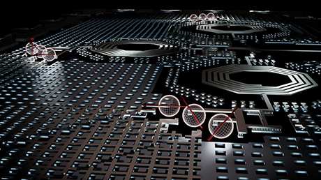  Drei Resonatoren, die mit unterschiedlichen Frequenzen arbeiten, lesen eine 3x3-Matrix von Quantenpunkten. © 2022 EPFL 