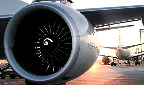 A passenger aircraft burns around 3.5 litres of aviation fuel per person per 100 kilometres. (Image: Adobe Stock) 
