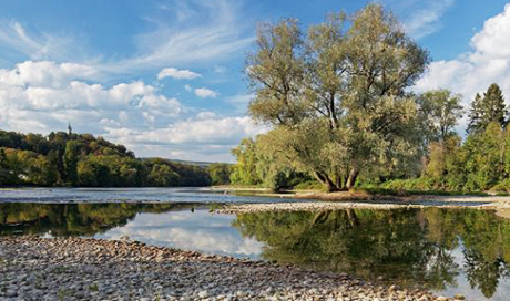 Photo de couverture: Confluence de la Limmat et de l’Aar. (Photo: Jan Ryser/OFEV) 