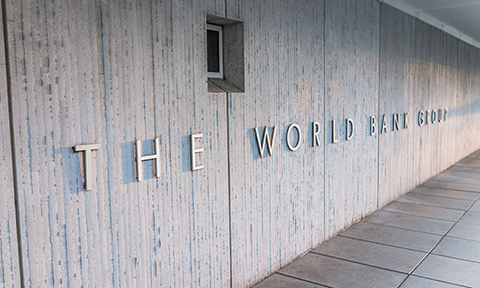 A house wall with a writing saying "The World Bank".